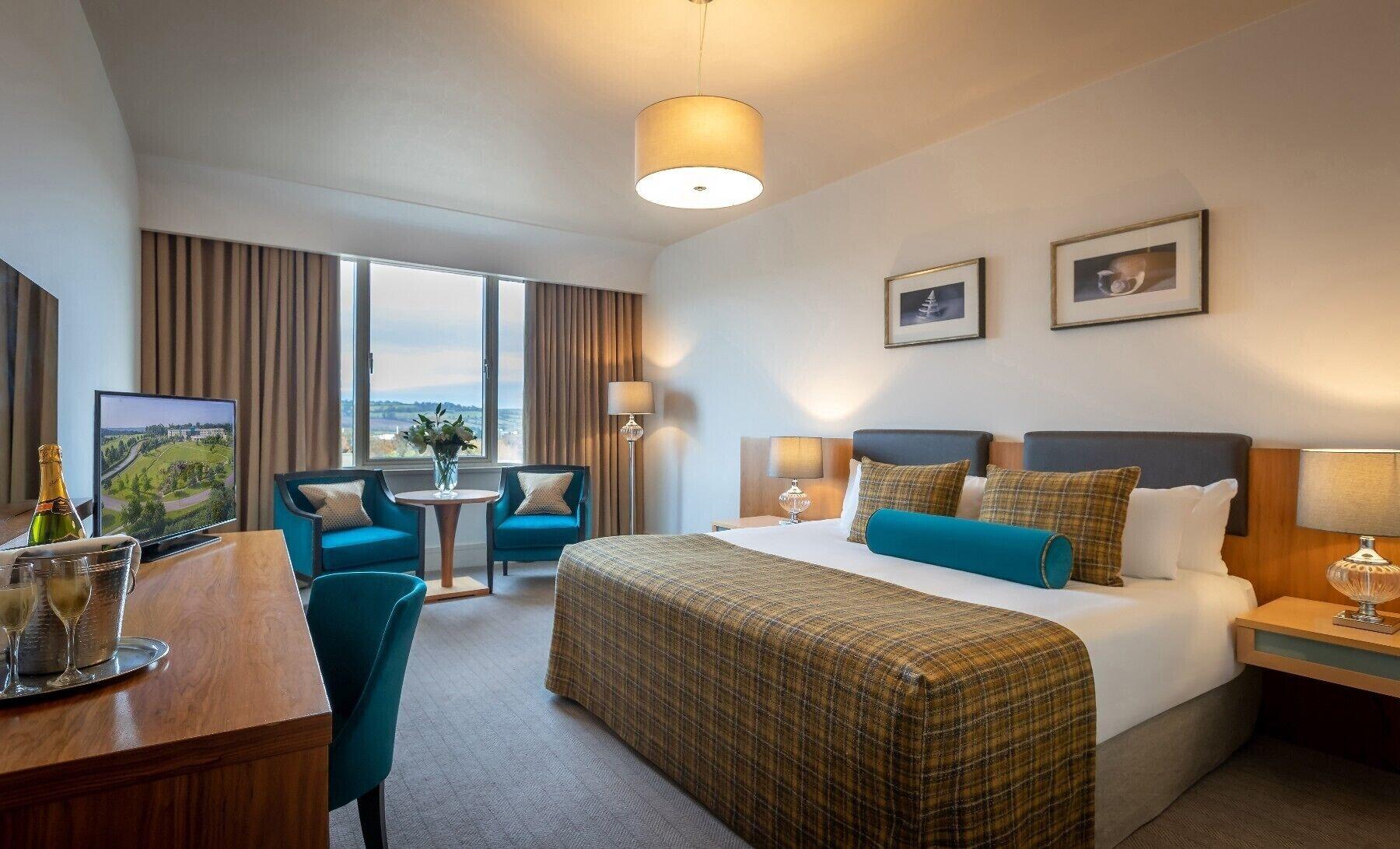 福塔岛Spa酒店 Fota 外观 照片 A bedroom at the Radisson Blu Hotel, Dublin Airport